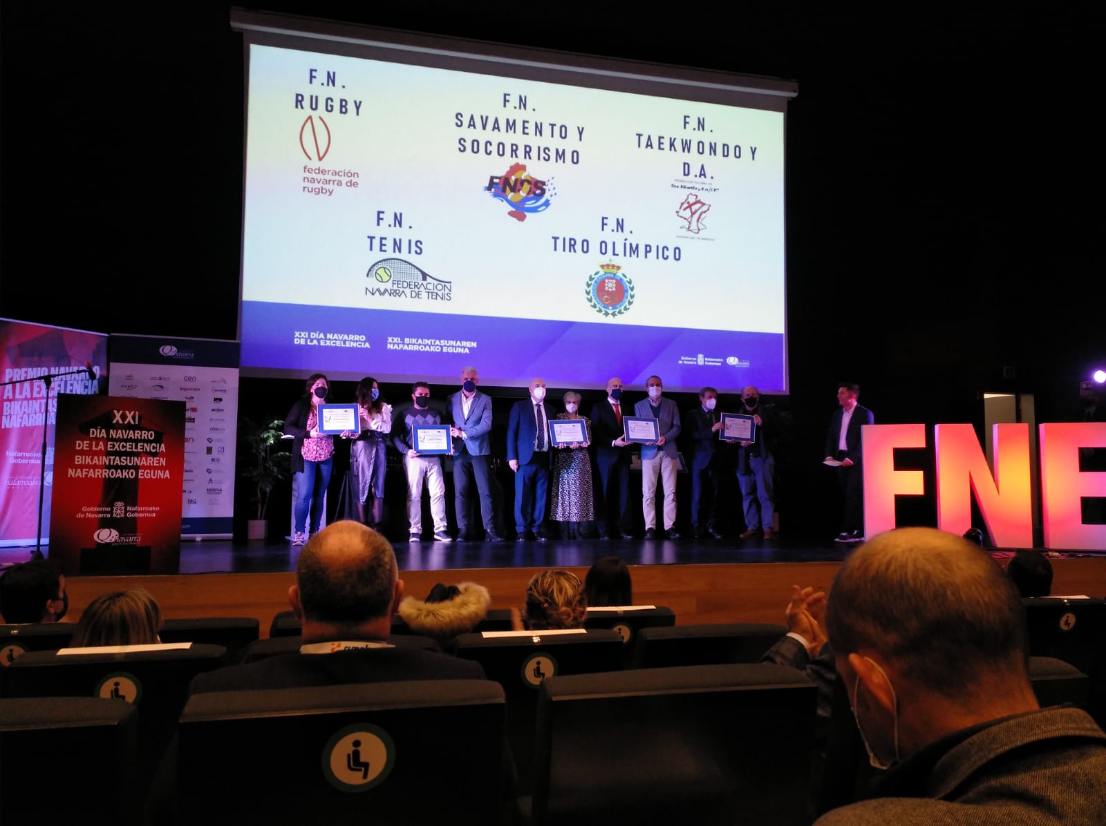 ENTREGA DE TITULACI&Oacute;N &quot;COMPROMISO HACIA LA EXCELENCIA&quot;